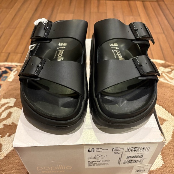 New in Box Birkenstock Exquisite Chunky Sandals size 40 - Picture 1 of 5